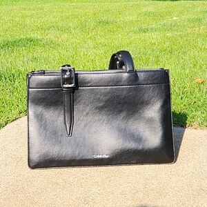 Authentic Calvin Klein Tote & FREE Gift With Purchase....